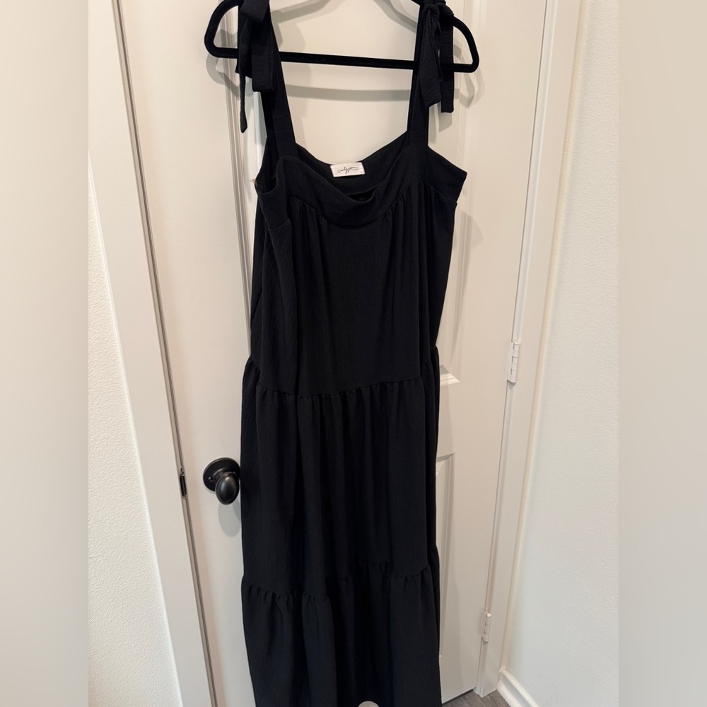 Carly Jean Los Angeles CJLA Black Bow Tie Strap Dress